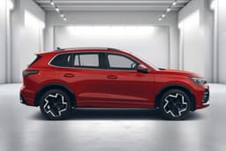 Volkswagen Tiguan Color Persimmon Red Metallic